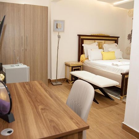 Residence Le Sommet - Chambre Versace Duala Zewnętrze zdjęcie
