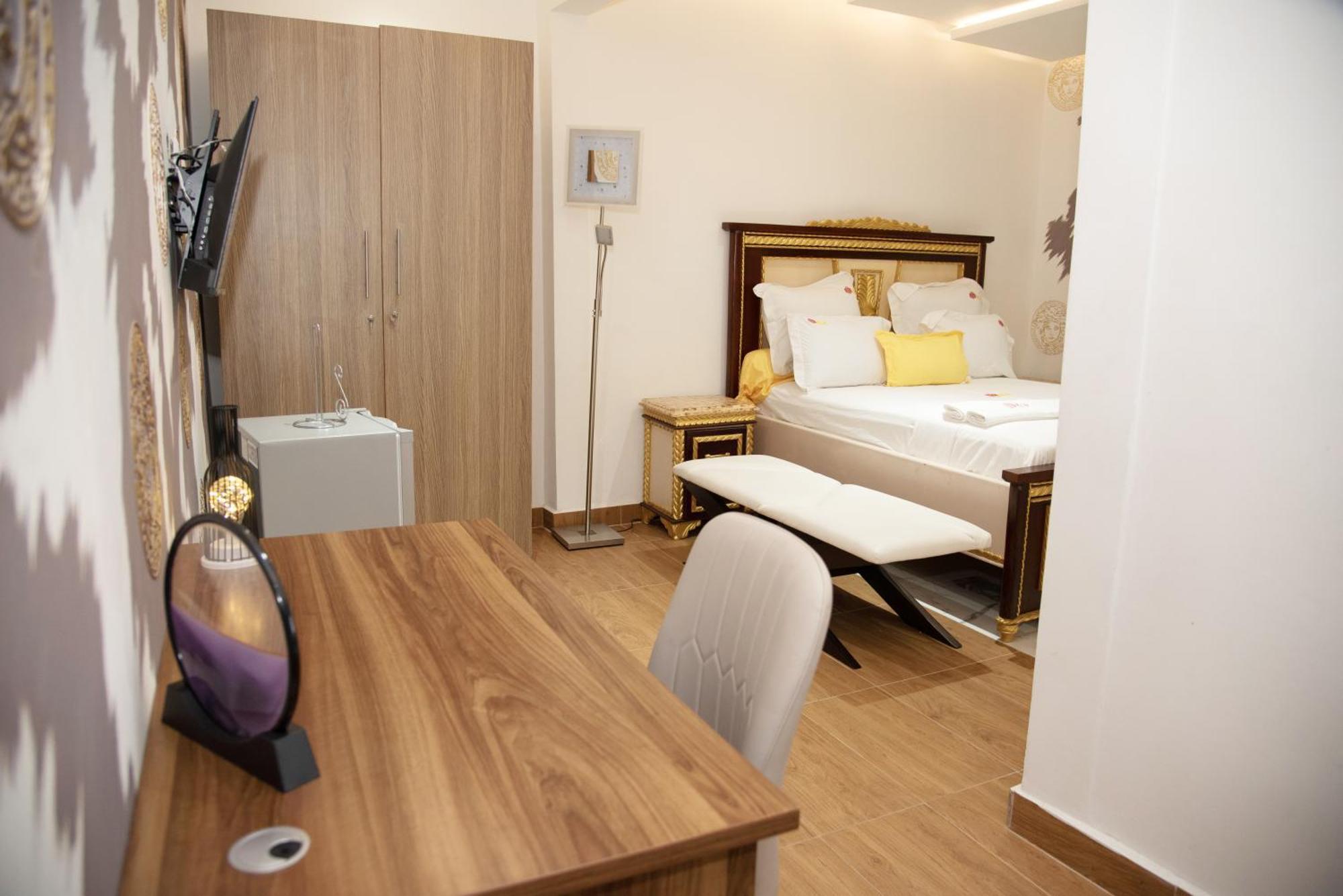 Residence Le Sommet - Chambre Versace Duala Zewnętrze zdjęcie
